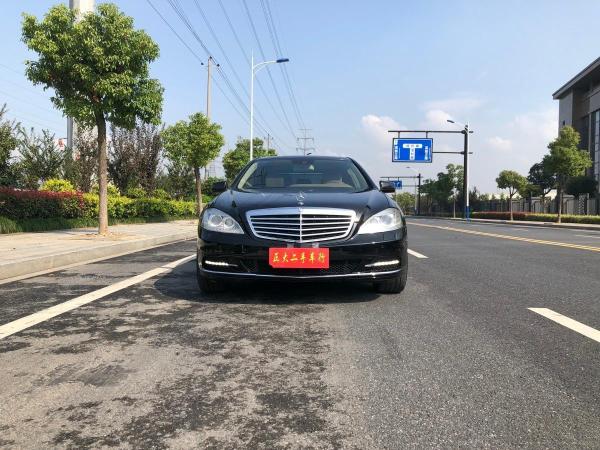 奔驰 奔驰S级  2010款 S300L 3.0L 商务型