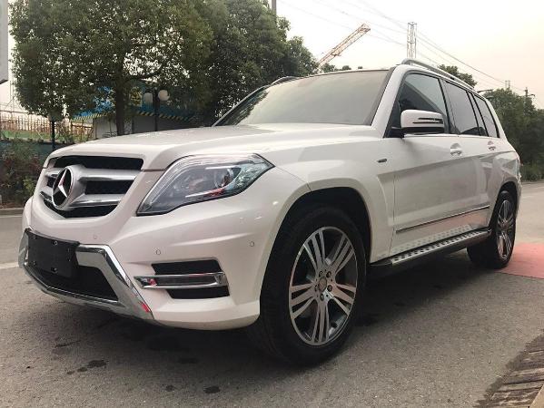 奔驰 奔驰GLK级  2015款 GLK260 2.0T 4MATIC 动感型 极致版