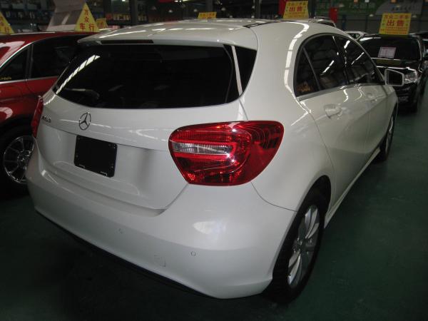 【西安】2014年4月 奔驰 a级 a180 1.6t 白色 手自一体