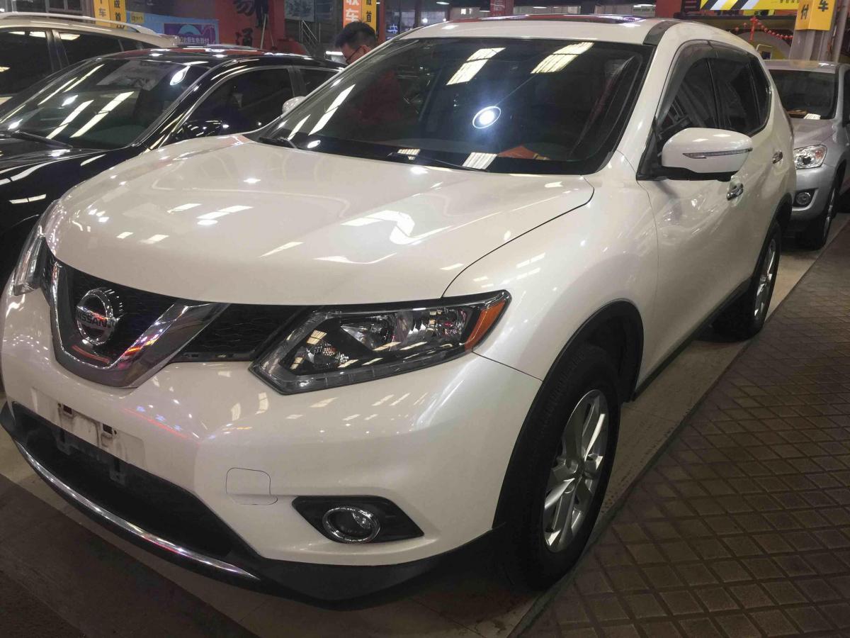 佛山2015年08月日产奇骏2015款20lcvt两驱舒适max版白色自动档