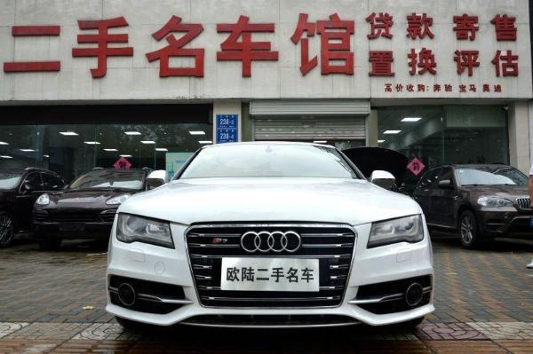 奥迪 奥迪A7  2012款 A7 3.0T FSI 舒适型