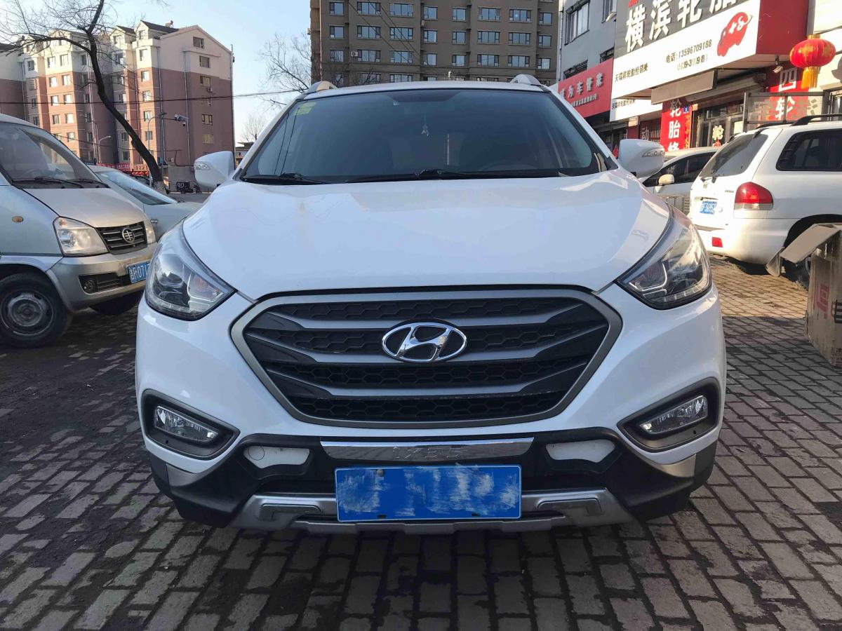 白山2014年8月现代ix3520l自动两驱智能型国iv白色自动档