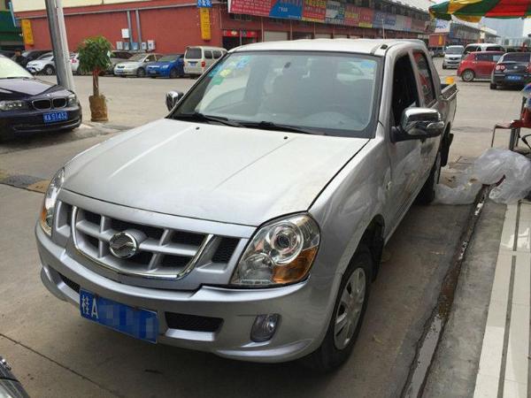 南宁2011年10月中兴皮卡昌铃汽油银灰手动挡