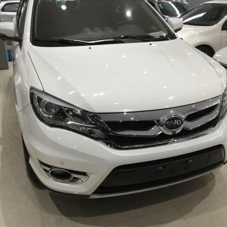 【温州】2015年6月 比亚迪 s7 白色 手自一体