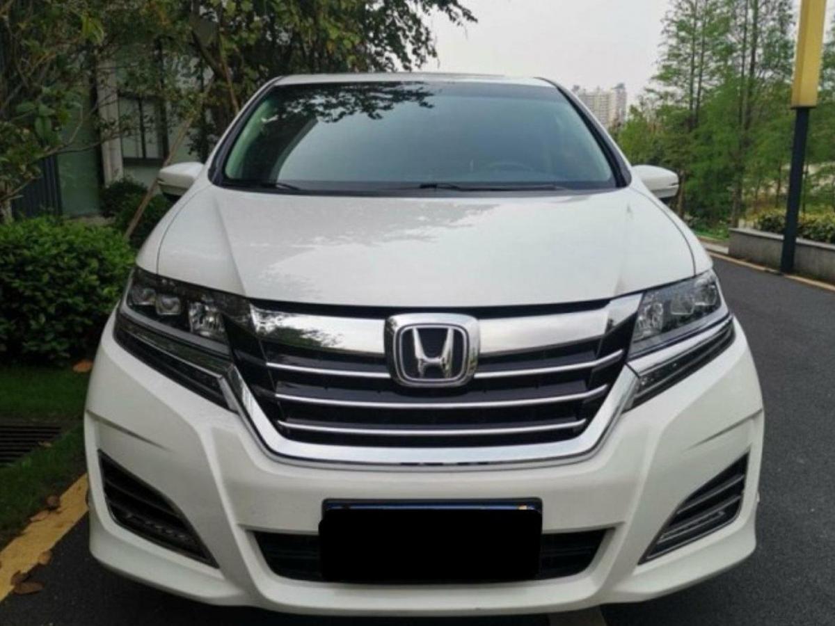 【武汉】2015年2月 本田 艾力绅 2015款 2.4l vti豪华版 白色 自动档