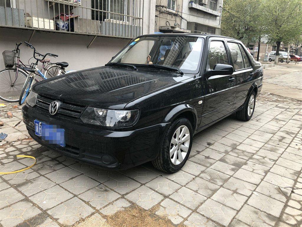 唐山2011年6月大众捷达2010款16l前卫黑色手动挡