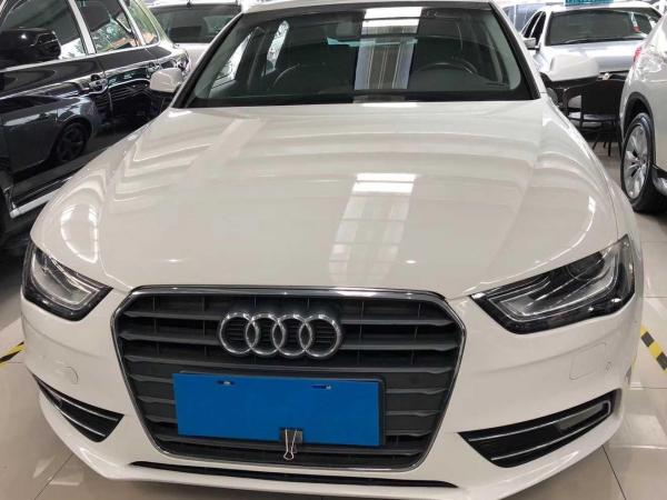 奥迪 奥迪A4L  2013款 35 TFSI 自动舒适型