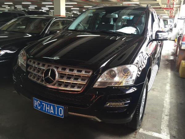 奔驰 ML级  2010款 ML300 3.0L 4MATIC