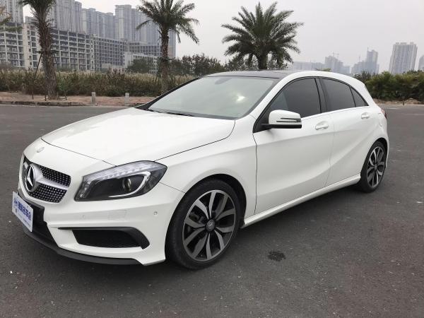 【湛江】2016年8月 奔驰 奔驰a级 2015款 a200 1.6t 白色 自动档