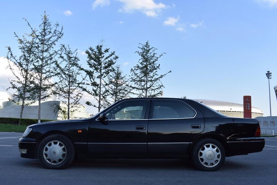 鞍山1999年1月雷克萨斯ls1999款400黑色手自一体
