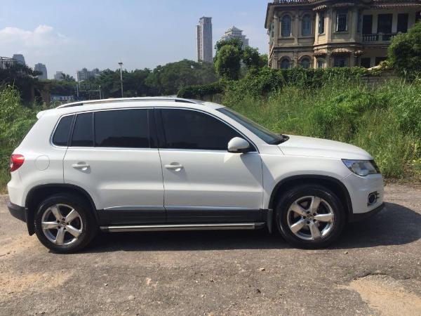 【莆田】2011年8月 大众 途观 1.8tsi 两驱菁英版 白色 手自一体