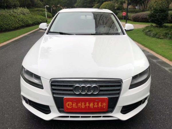 奥迪 奥迪A4L  2012款 1.8 TFSI 自动舒适型