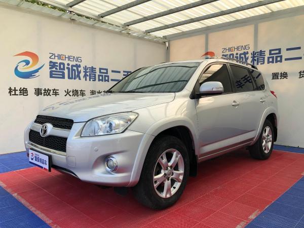 丰田 RAV4荣放  2011款 2.4L 自动四驱至臻版