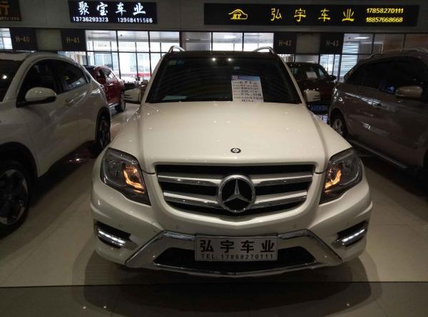 奔驰 奔驰GLK级  2015款 GLK260 2.0T 4MATIC 时尚型 极致版