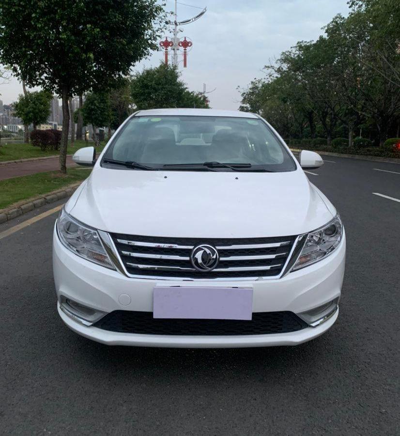 惠州2014年6月东风风神a302014款15l手动智驱尊尚型白色手动挡