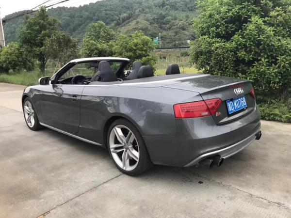 奥迪 奥迪S5  2012款 S5 3.0T Coupe