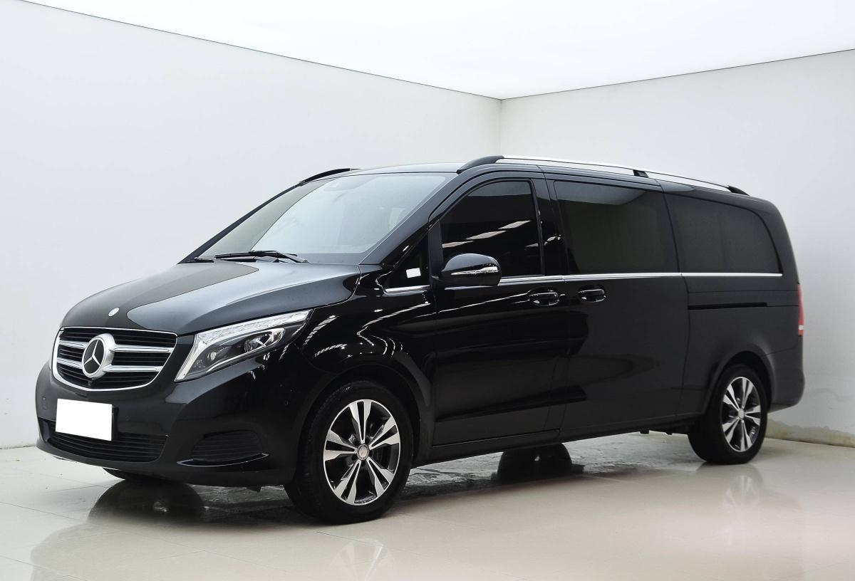 西安2017年7月奔驰v级黑色手自一体