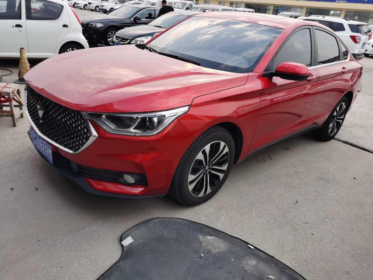 连云港2019年10月新宝骏rc6旗舰版红色手自一体