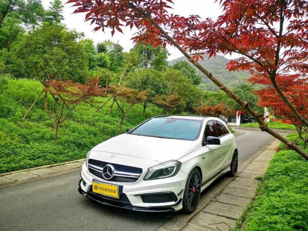 奔驰 奔驰A级AMG  2014款 AMG A 45 4MATIC