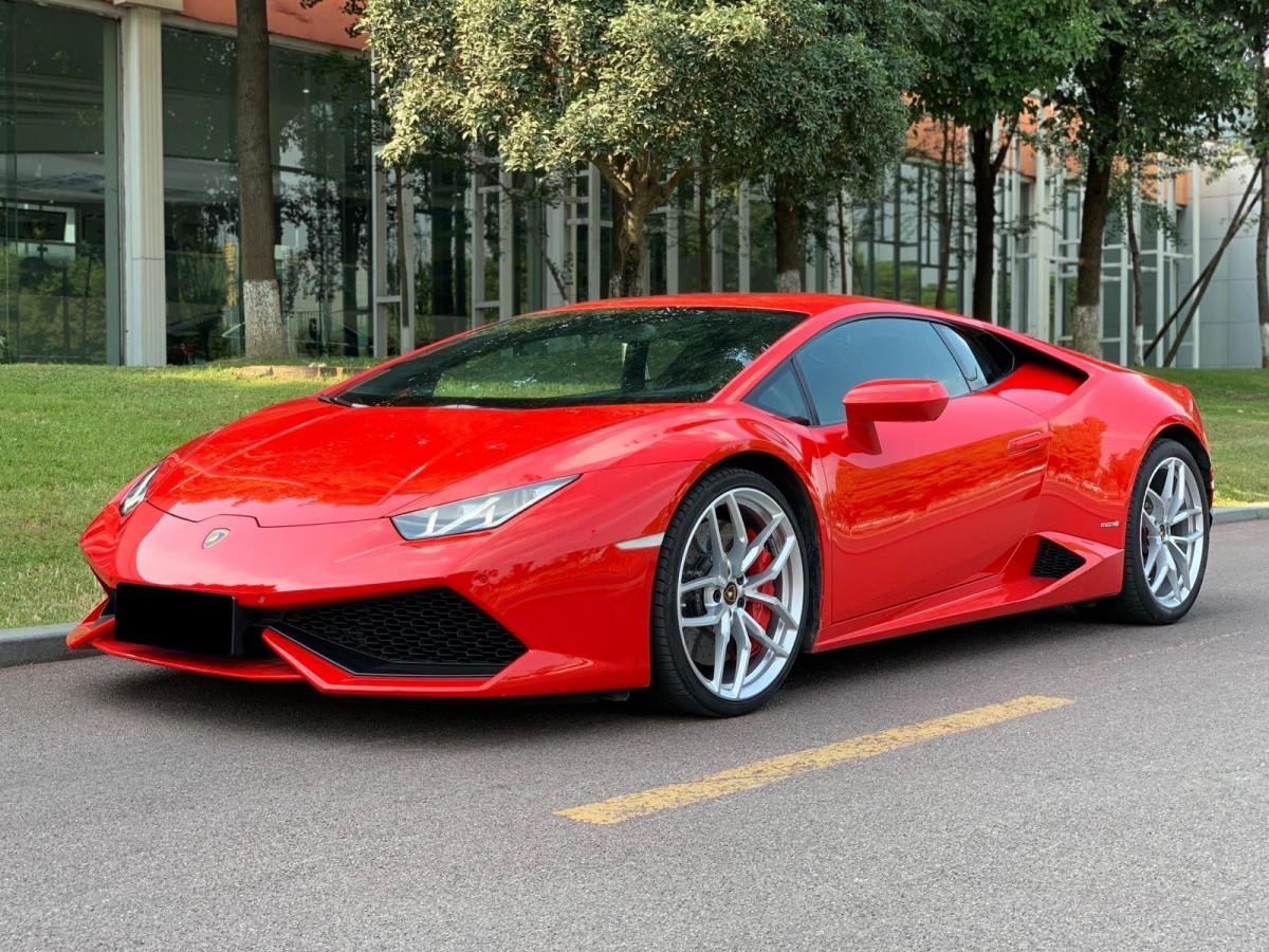 成都2015年6月兰博基尼huracán2014款lp6104红色自动档
