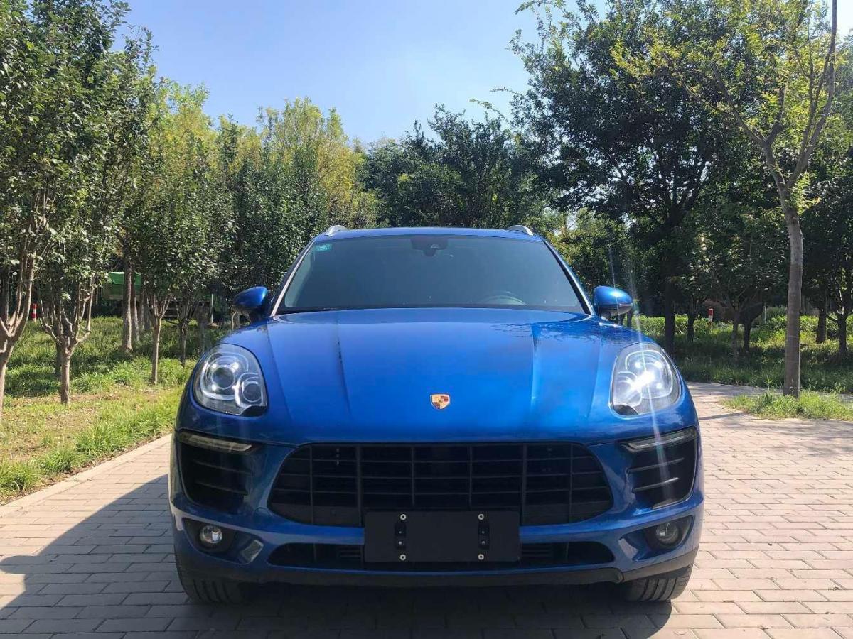 济南2017年6月保时捷macan2017款macan20t蓝色自动档