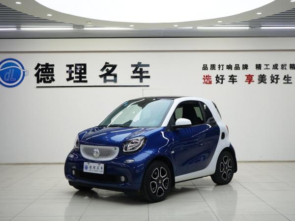 smart fortwo  2017款 1.0L 52千瓦新声特别版