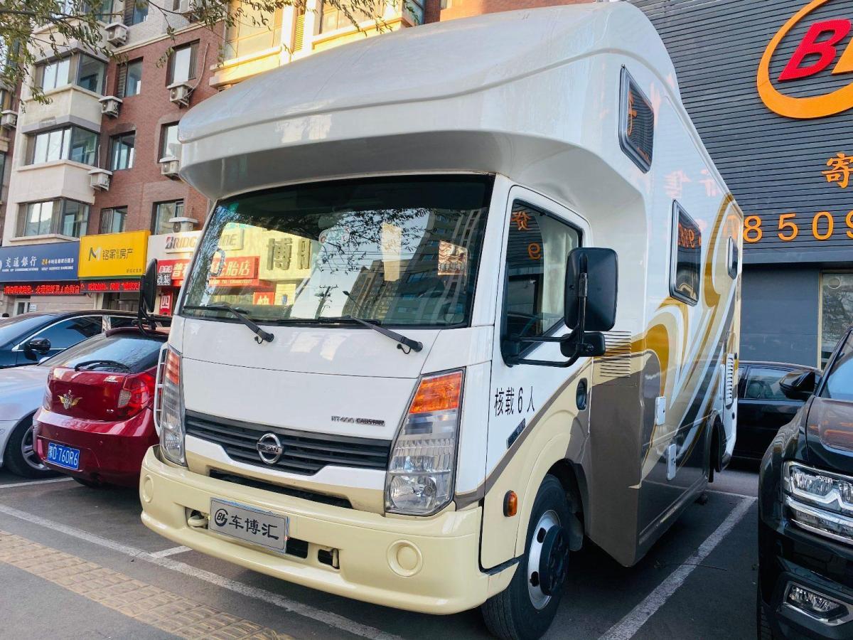 沈阳2015年10月日产宇通凯伦宾威nt4002015款30l手动手动挡