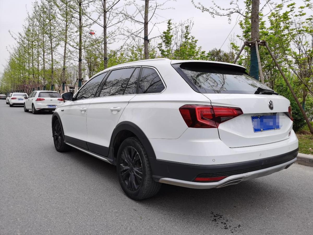 【郑州】2017年5月 大众c-trek蔚领 2017款 230tsi dsg舒适型 自动档