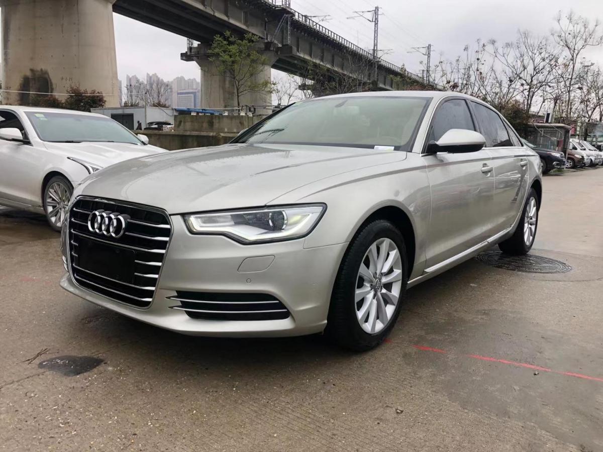 武汉2016年6月奥迪奥迪a6l2016款30fsi舒适型香槟色自动档