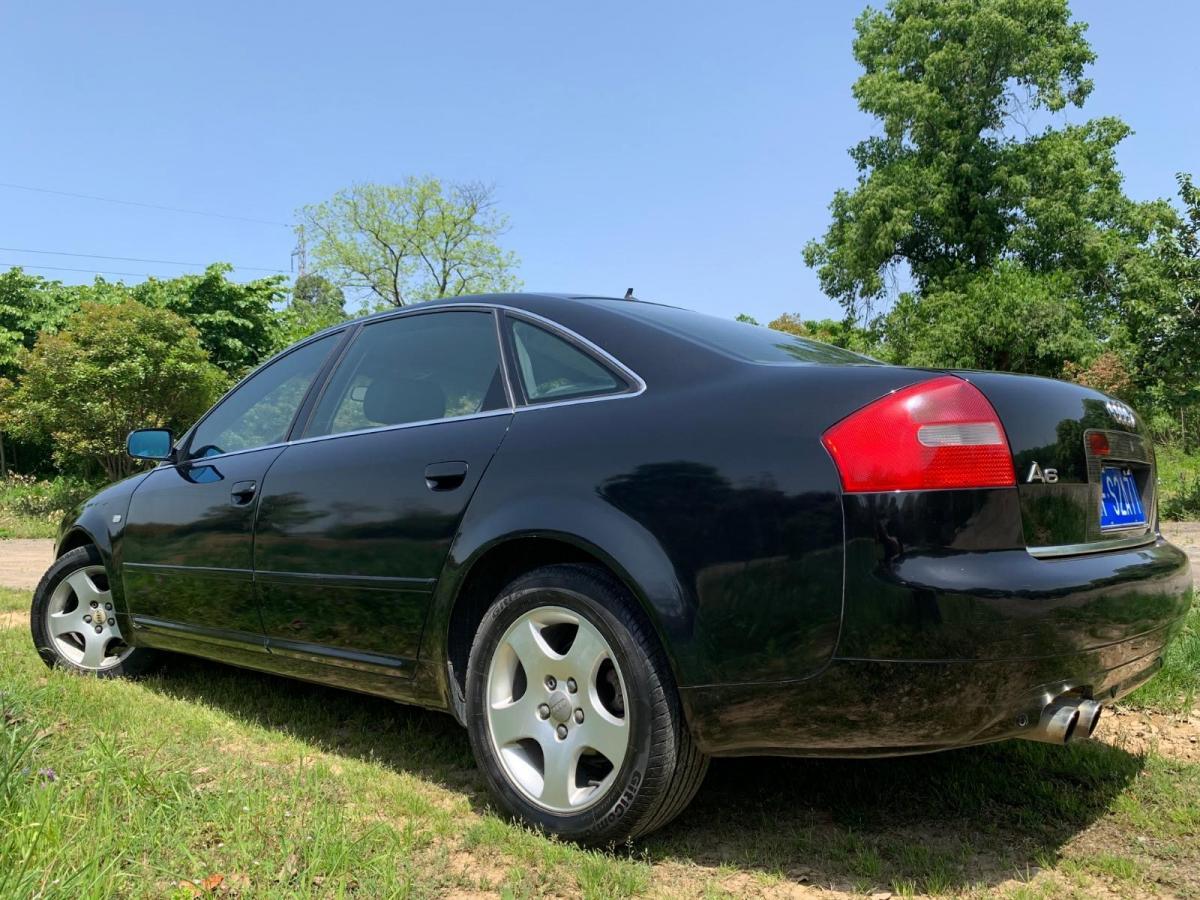 【襄阳】2004年8月 奥迪 奥迪a6 2004款 2.4l 豪华舒适型 自动档