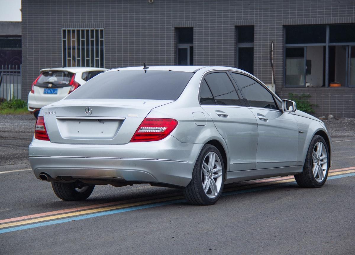 【常州】2013年7月 奔驰 奔驰c级 2013款 c 260 cgi 时尚型 手自一体