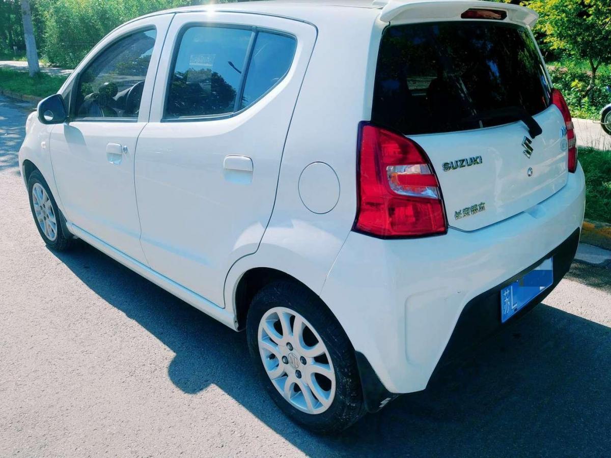 【镇江】2015年6月 铃木 奥拓 2015款 1.0l 自动限定型 自动档