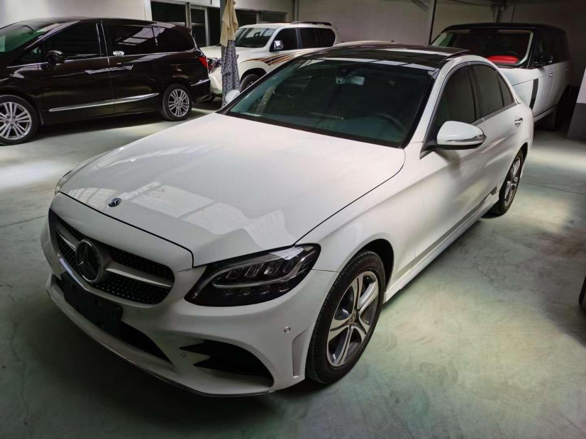潍坊2020年12月奔驰奔驰c级2020款c260l运动版白色手自一体