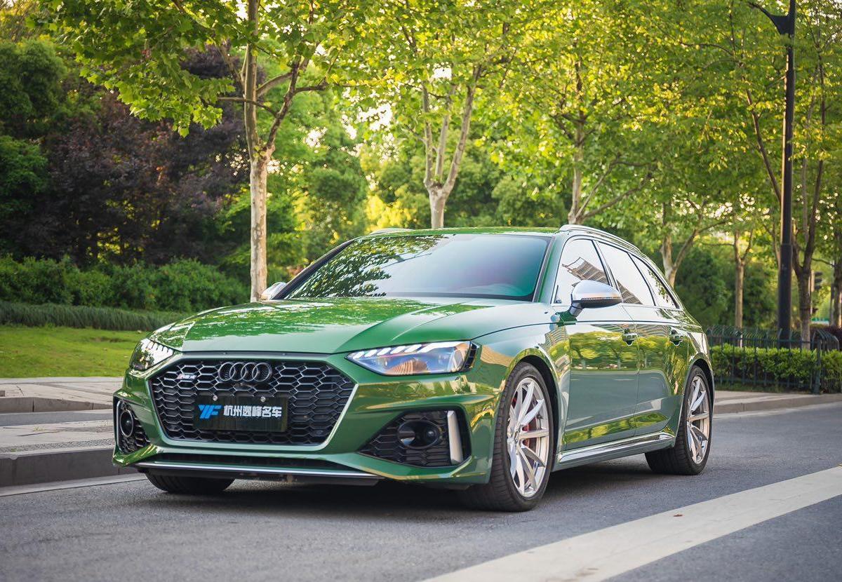 杭州2021年1月奥迪奥迪rs42020款rs429tavant绿色手自一体