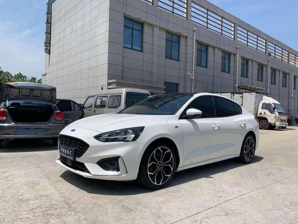 福特 福克斯 2020款 三厢 ecoboost 180 自动st line图片