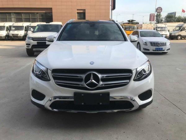 奔驰 奔驰GLC  2017款 GLC200 2.0T 4MATIC