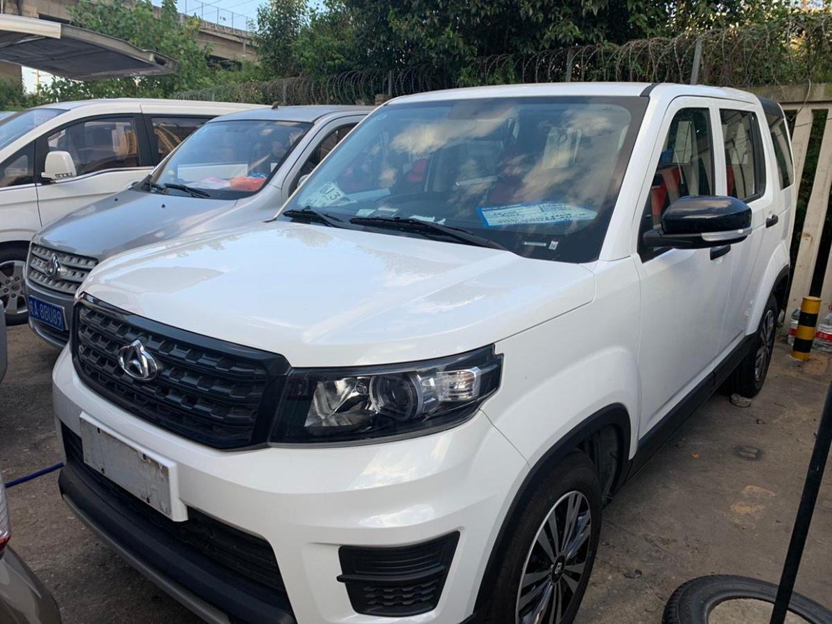 合肥2021年4月长安欧尚x70a2020款15l手动经典型白色手动挡