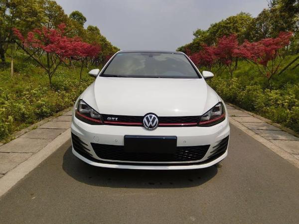 大众 高尔夫  2016款 GTI 2.0TSI DSG