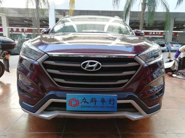 现代 途胜  2015款 1.6T GLS DCT两驱智能型