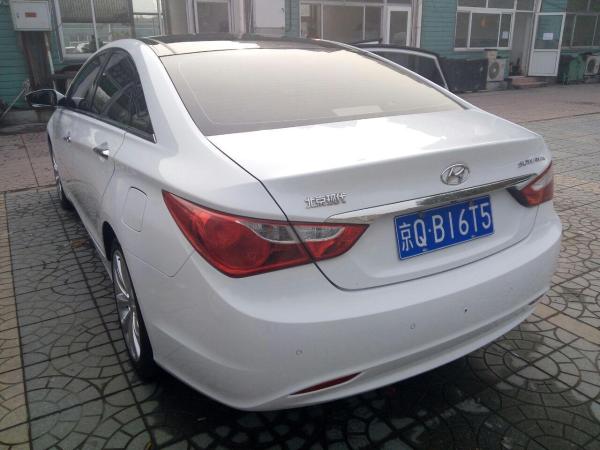 【北京】2011年11月 现代 索纳塔 2.0 glx 豪华型 自动档