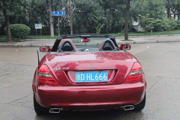 奔驰 奔驰SLK级  2011款 SLK200 1.8T 豪华运动型