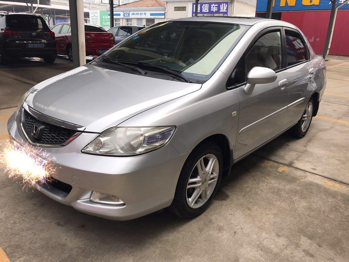常州2008年3月本田思迪2008款15l豪华版银灰自动档