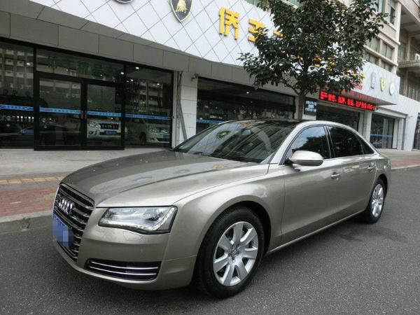 奥迪 奥迪A8  2011款 A8L 3.0T FSI Quattro豪华型 245kw