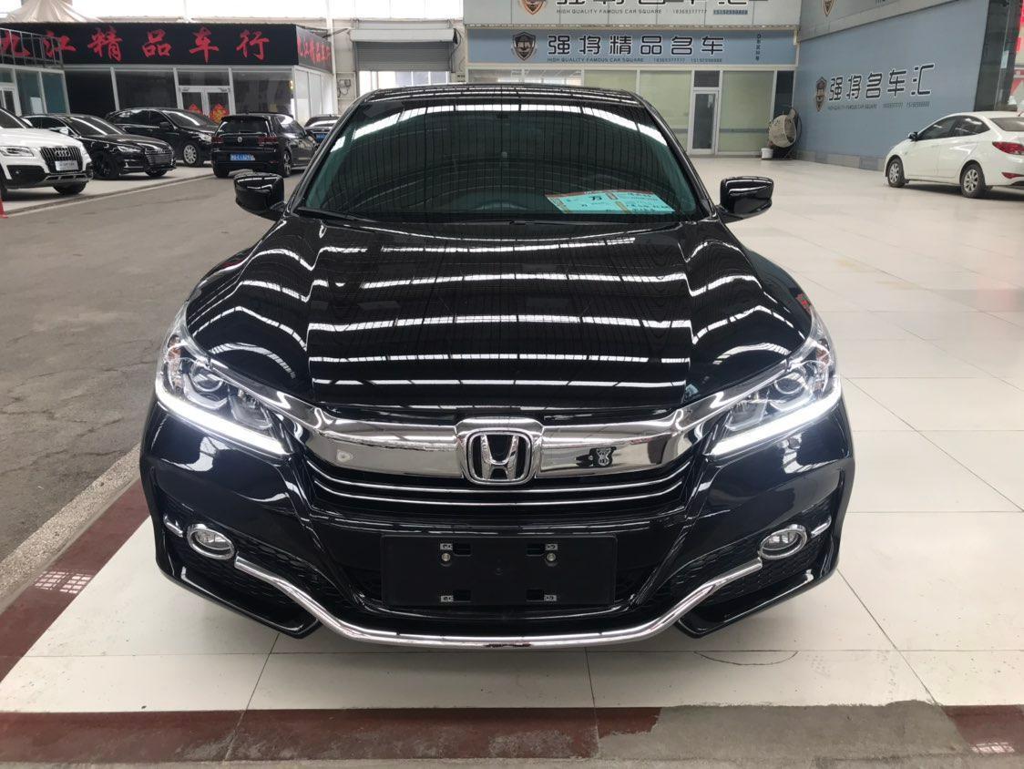 临沂2017年1月本田雅阁2016款20lcvt舒适版黑色自动档