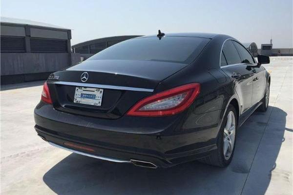 2013年6月奔驰奔驰cls级2013款cls35035l猎装时尚型