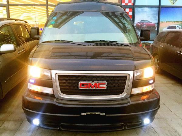 GMC GMC Savana 通用吉姆希 Savana 2011款 5.3商务之星 7座总裁级