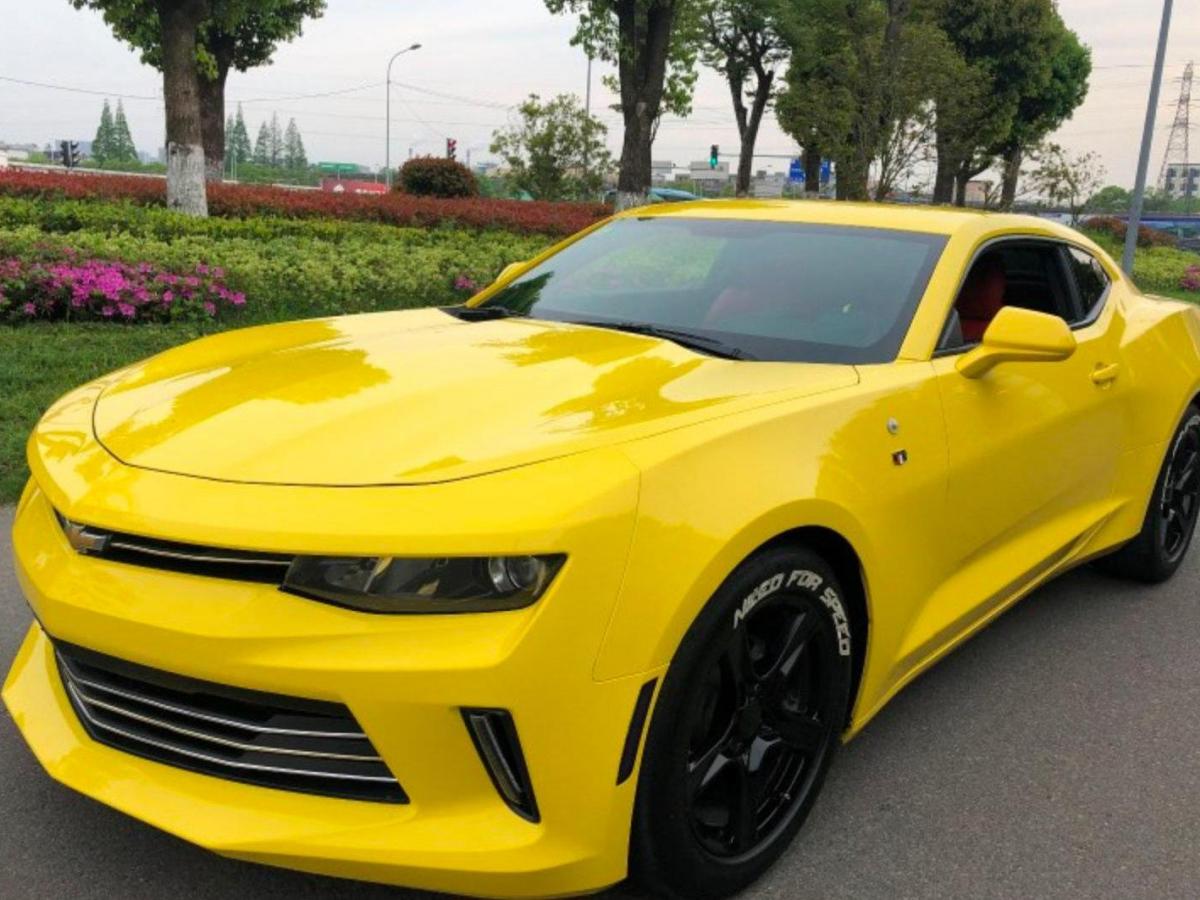 【宁波】2017年7月 雪佛兰 科迈罗 2017款 2.0t rs 黄色 自动档