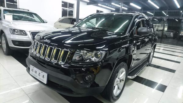 Jeep 指南者  2013款 2.4L CVT 运动版