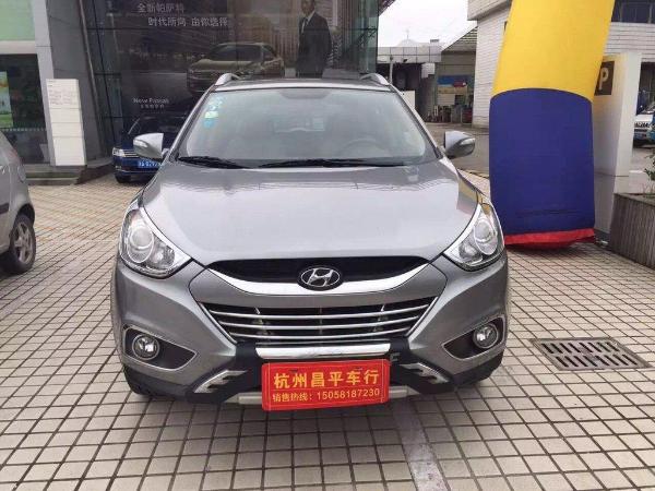 现代 ix35 北京现代ix35 2010款 2.4L 自动两驱尊贵版GLS