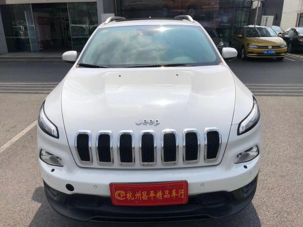 Jeep 自由光  2014款 2.4L 豪华版